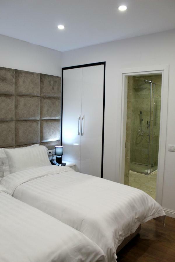 Ramel Hotel Тирана Екстер'єр фото
