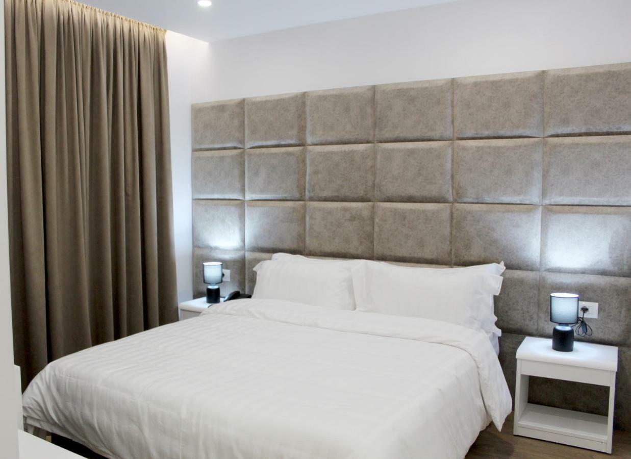 Ramel Hotel Тирана Екстер'єр фото